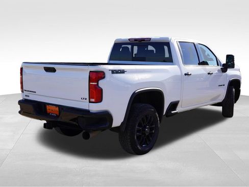Certified 2026 Chevrolet Silverado 3500 LTZ w/ LTZ Plus Package AWD/4WD image 5