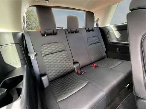 Certified 2024 Nissan Pathfinder SV FWD image 26