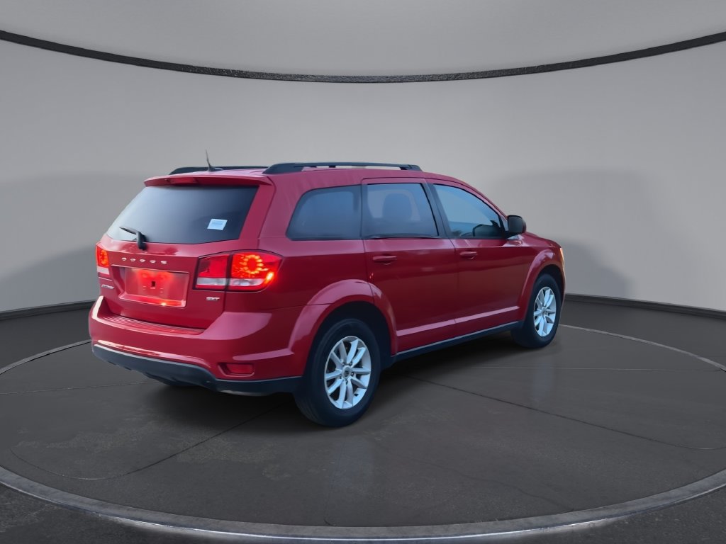 Used 2018 Dodge Journey SXT w/ Connectivity Group FWD image 8