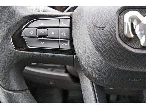 Used 2026 RAM ProMaster 2500 w/ Convenience Group FWD image 12