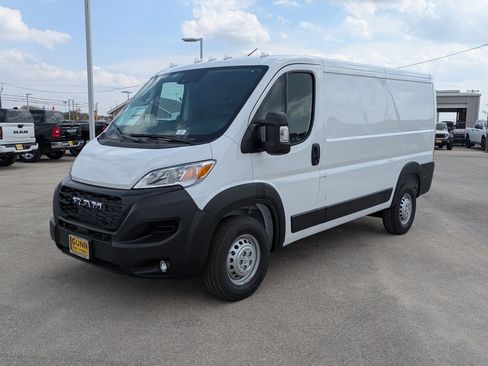 New 2026 RAM ProMaster 3500 w/ Safety Group FWD image 7