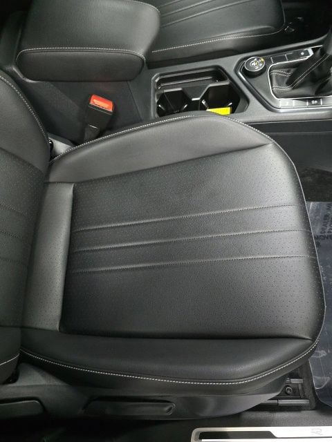 Used 2024 Volkswagen Tiguan SE R-Line AWD/4WD image 7