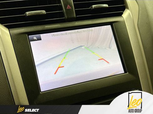 Used 2013 Ford Fusion SE FWD image 13