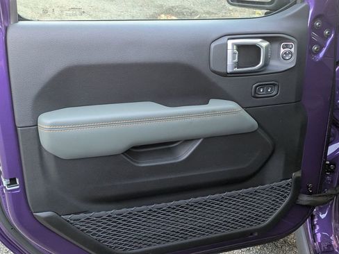 New 2026 Jeep Gladiator Mojave image 10