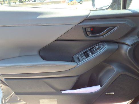 Used 2024 Subaru Crosstrek 2.5i Wilderness w/ Crosstrek Mirror Package AWD/4WD image 17