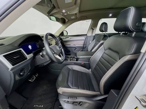 Used 2022 Volkswagen Atlas SEL Premium AWD/4WD image 10