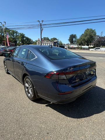 Used 2024 Honda Accord EX image 8