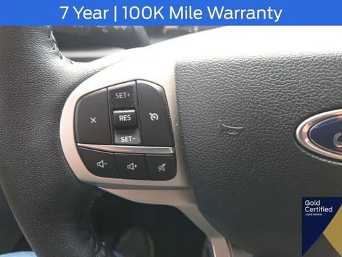 Used 2023 Ford Explorer XLT RWD image 42