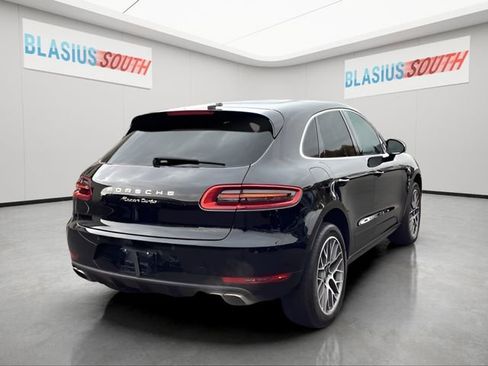 Used 2016 Porsche Macan Turbo w/ Premium Package Plus AWD/4WD image 3