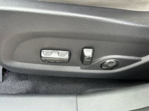 Used 2018 Hyundai Santa Fe Sport w/ 2.4L Tech Package 04 image 23