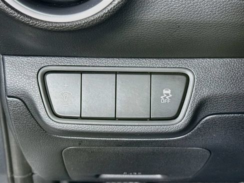 Used 2023 Kia Forte LXS FWD image 18