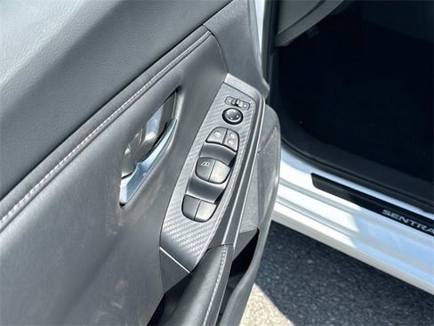 New 2025 Nissan Sentra SV w/ All-Weather Package image 22