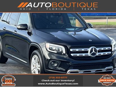 Used 2023 Mercedes-Benz GLB 250 4MATIC w/ Premium Package