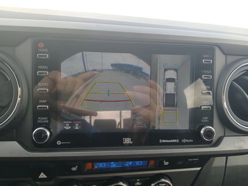 Used 2022 Toyota Tacoma TRD Off-Road w/ TRD Premium Off Road Package image 30