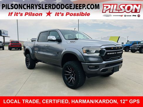Used 2022 RAM 1500 Laramie AWD/4WD image 1