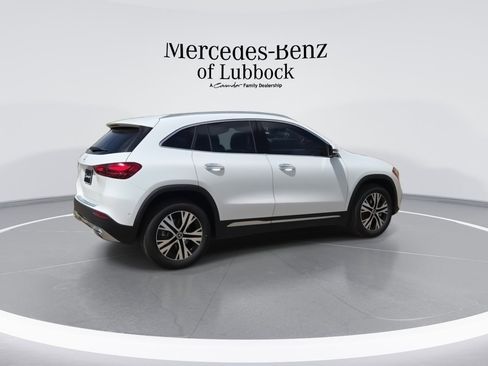 New 2025 Mercedes-Benz GLA 250 image 8