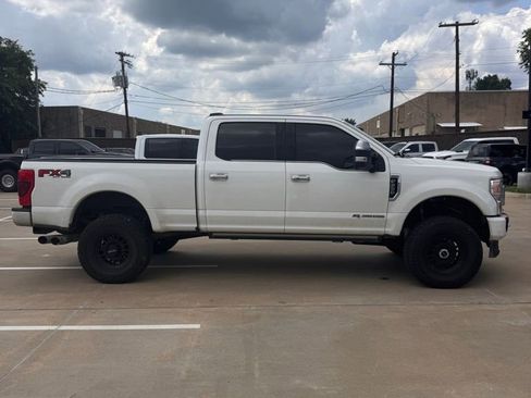 Used 2020 Ford F250 Platinum w/ FX4 Off-Road Package AWD/4WD image 9