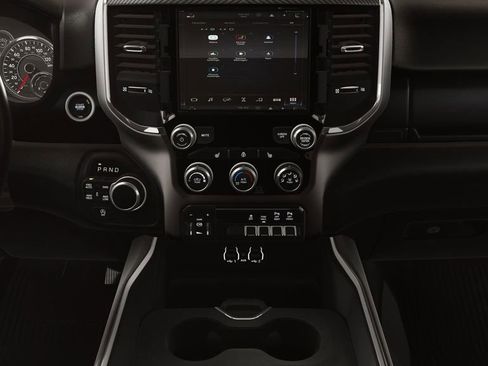 New 2026 RAM 1500 4x4 Crew Cab image 16