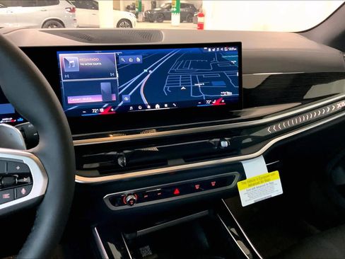 New 2026 BMW X5 xDrive40i w/ M Sport Package image 6