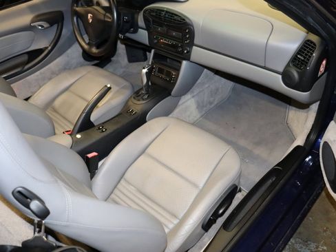 Used 2001 Porsche Boxster image 4
