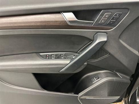 Used 2023 Audi Q5 2.0T Premium Plus w/ Premium Plus Package image 15