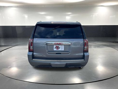 Used 2020 GMC Yukon XL Denali w/ Denali Ultimate Package AWD/4WD image 7
