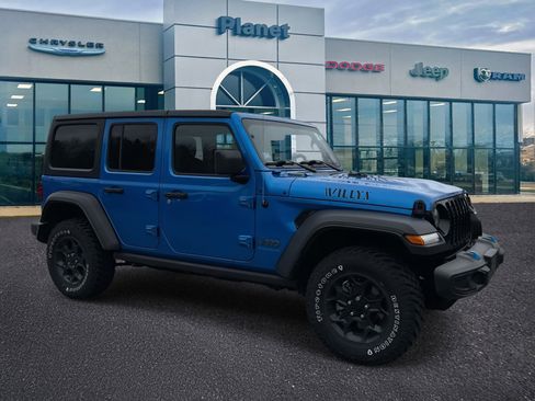 Used 2023 Jeep Wrangler Unlimited w/ Cold Weather Group image 1