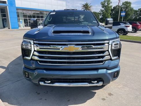 New 2026 Chevrolet Silverado 2500 High Country w/ Technology Package AWD/4WD image 14