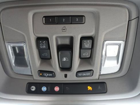 Used 2020 GMC Sierra 1500 Denali w/ Technology Package AWD/4WD image 31