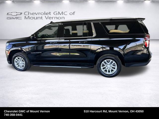 Used 2023 Chevrolet Suburban LT AWD/4WD image 5