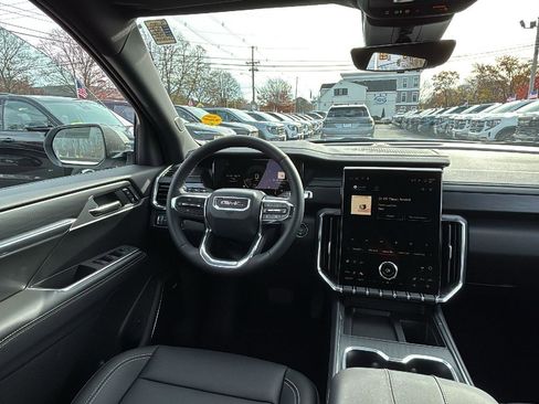 New 2026 GMC Acadia Elevation image 26