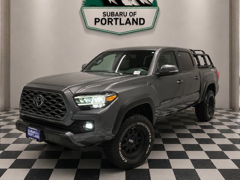 Used 2023 Toyota Tacoma TRD Off-Road w/ Technology Package AWD/4WD image 1