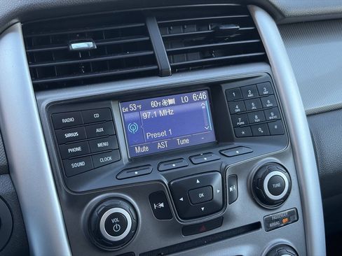 Used 2013 Ford Edge SEL FWD image 28