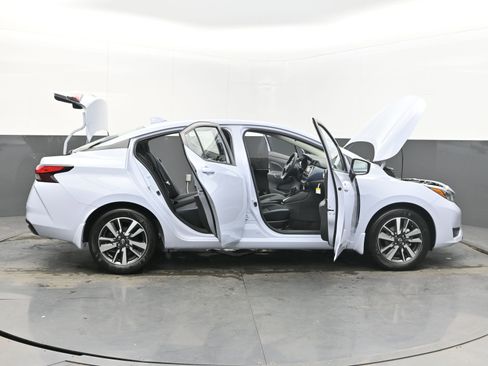 New 2025 Nissan Versa SV image 45