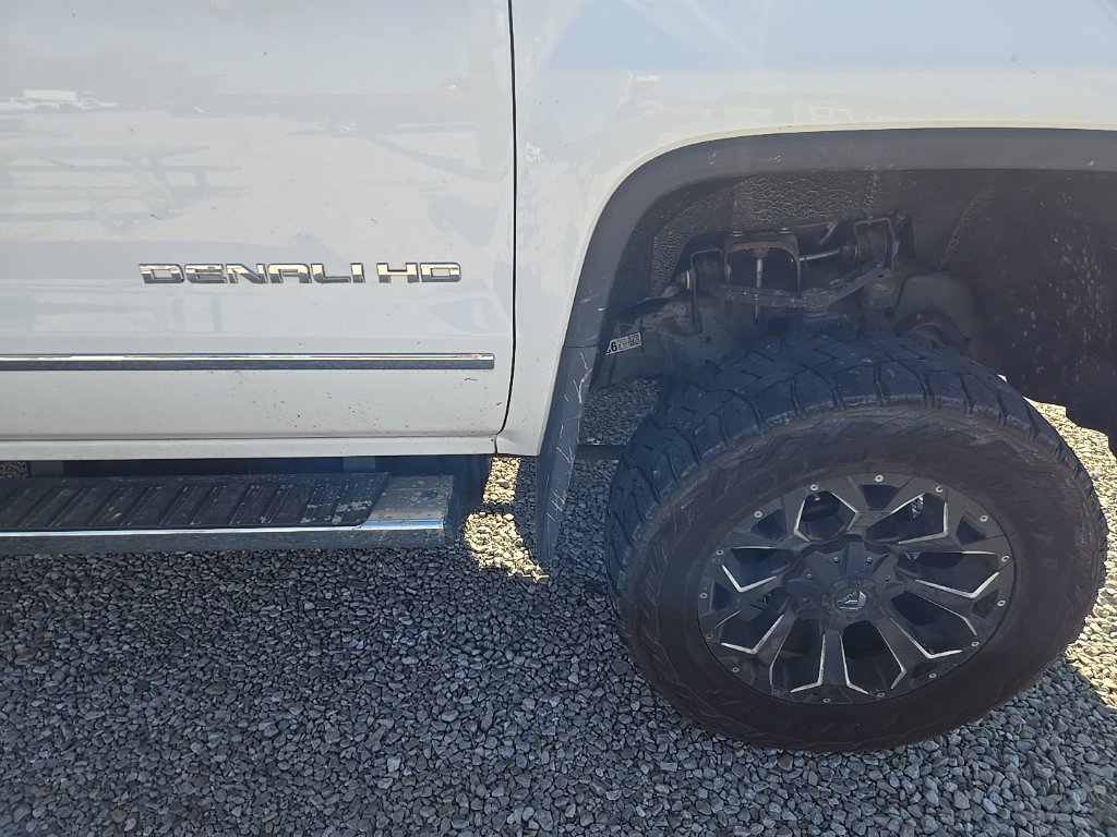 Used 2017 GMC Sierra 3500 Denali w/ Duramax Plus Package AWD/4WD image 21