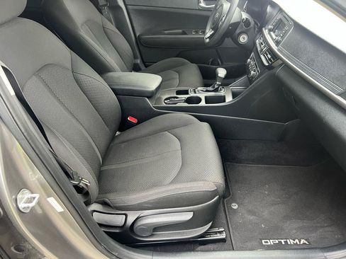Used 2017 Kia Optima LX w/ Driver Convenience Package FWD image 22