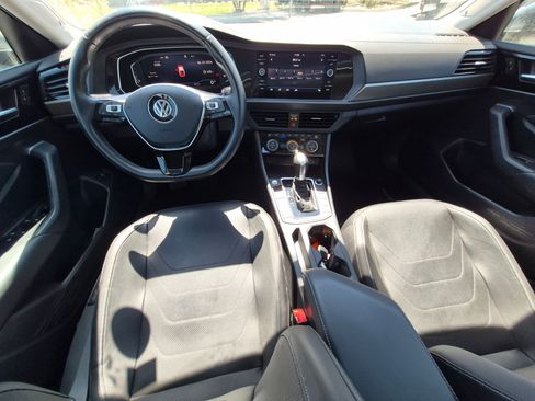 Used 2019 Volkswagen Jetta SEL Premium FWD image 29