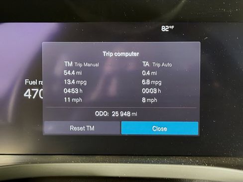 Used 2023 Volvo XC60 B5 Ultimate w/ Protection Package Premier FWD image 12