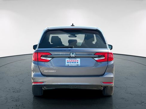Certified 2024 Honda Odyssey EX-L image 5