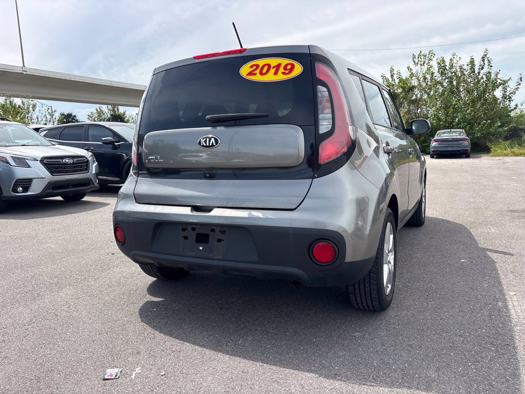 Used 2019 Kia Soul FWD image 3