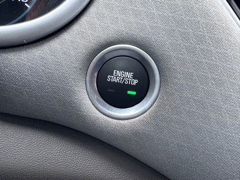 Used 2025 Chevrolet Malibu LT image 6