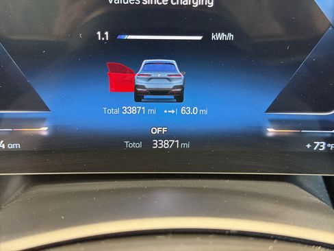 Certified 2023 BMW iX xDrive50 w/ Premium Package AWD/4WD image 20