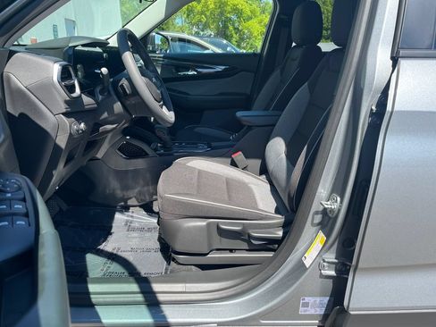 New 2026 Chevrolet TrailBlazer LS w/ LS Convenience Package FWD image 9