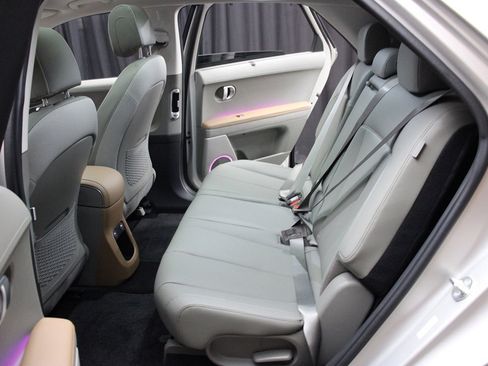 Used 2024 Hyundai Ioniq 5 Limited image 38