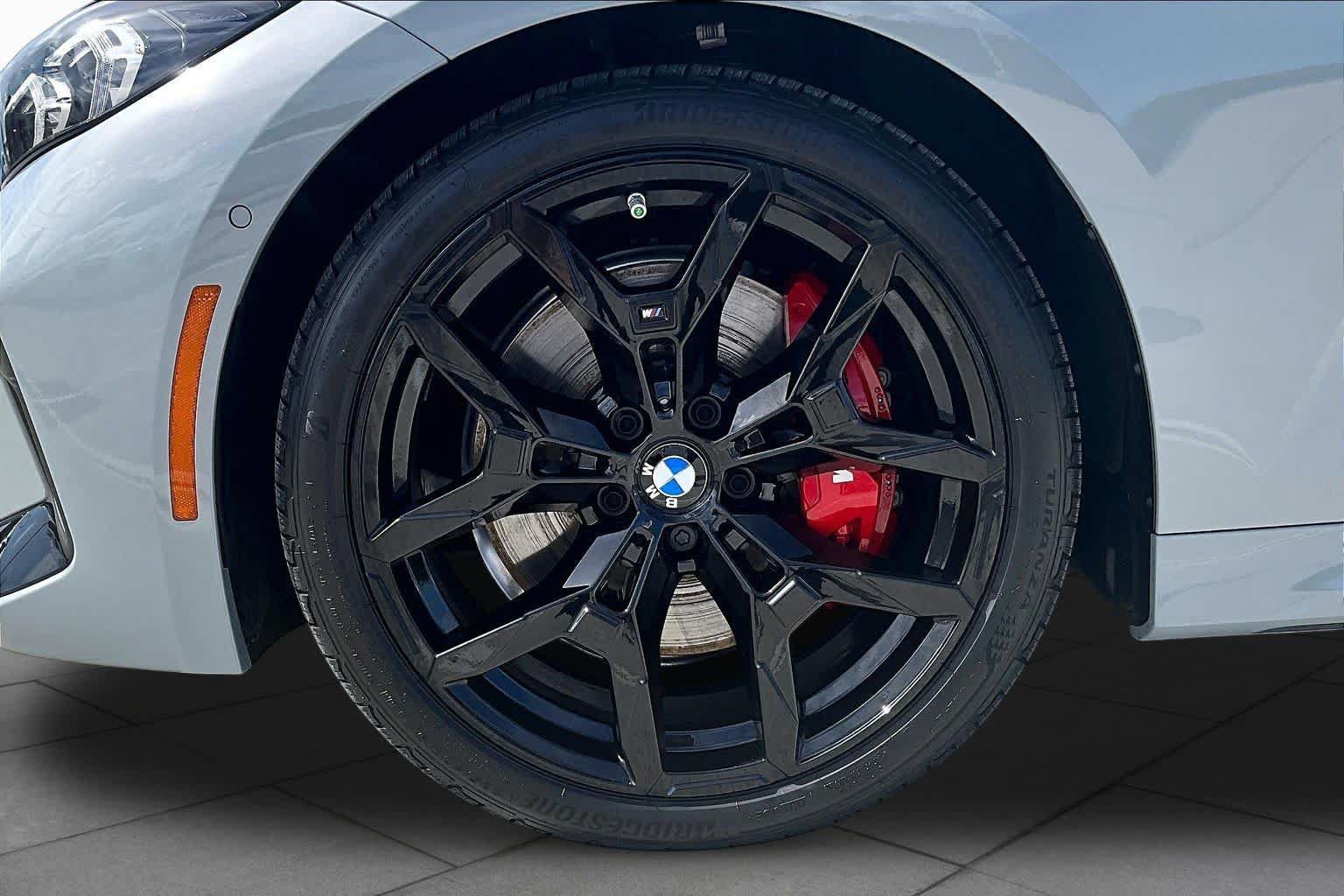 Used 2026 BMW 330i Sedan w/ M Sport Package RWD image 10