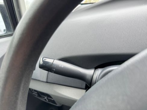 Used 2010 Toyota Prius Two FWD image 18