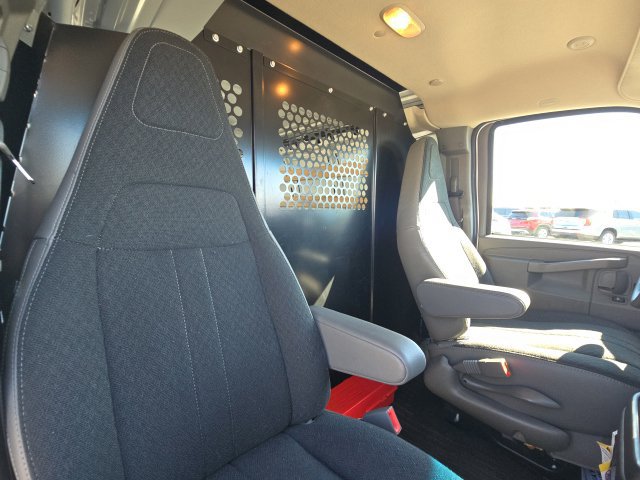Used 2025 GMC Savana 2500 w/ Driver Convenience Package RWD image 16