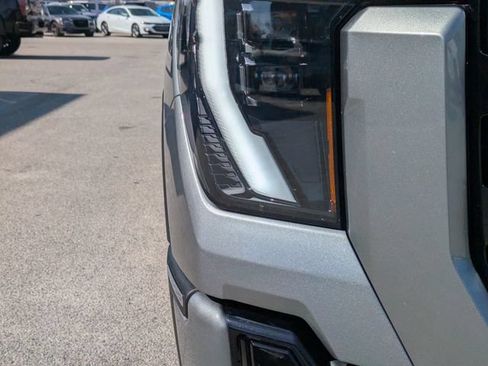 Used 2026 GMC Sierra 2500 AT4 w/ AT4 Premium Plus Package AWD/4WD image 10