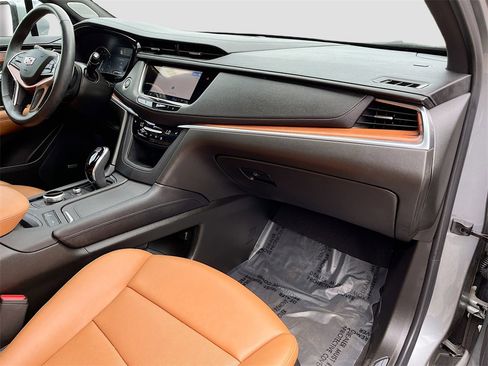 Used 2024 Cadillac XT5 Premium Luxury image 29