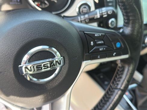 Used 2021 Nissan Rogue Sport SL AWD/4WD image 20